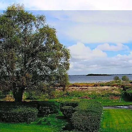 Lakeland Midsummer Lakehouse 3* Oughterard