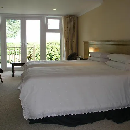 Lakeland Midsummer Lakehouse Bed & Breakfast 3*