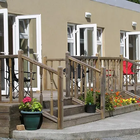 Lakeland Midsummer Lakehouse ベッド・アンド・ブレックファスト 3*