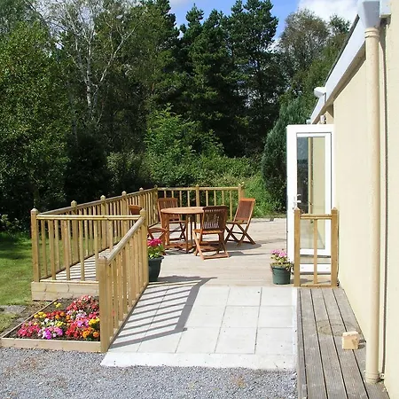 Lakeland Midsummer Lakehouse Oughterard