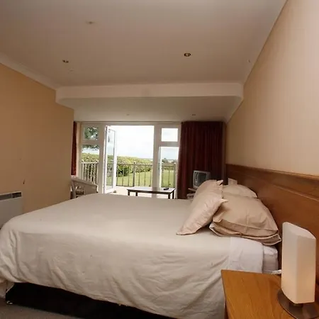 Bed & Breakfast Lakeland Midsummer Lakehouse
