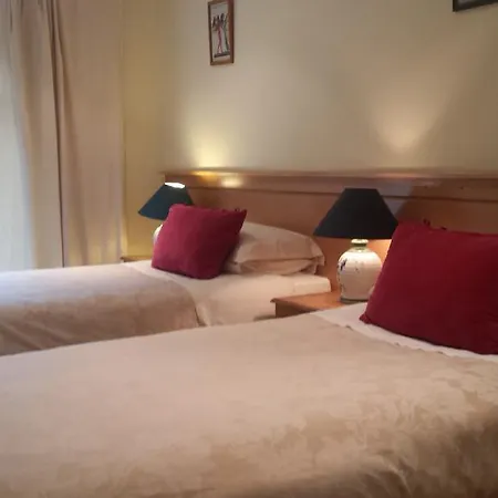 Lakeland Midsummer Lakehouse Oughterard