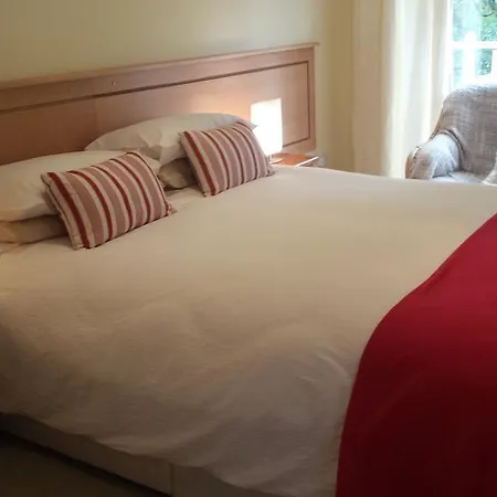 Bed & Breakfast Lakeland Midsummer Lakehouse