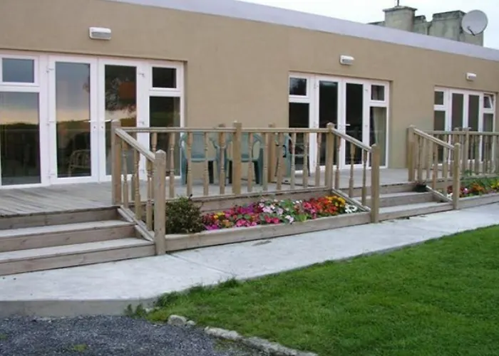 Alojamento de Acomodação e Pequeno-almoço Lakeland Midsummer Lakehouse Oughterard